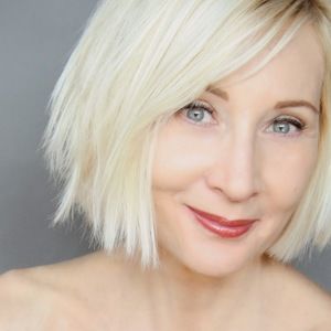 Meet your Posher, Deborah